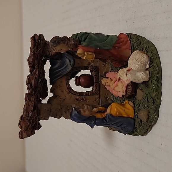 Lot of 6 Nativity Scenes - Picture 12 of 17